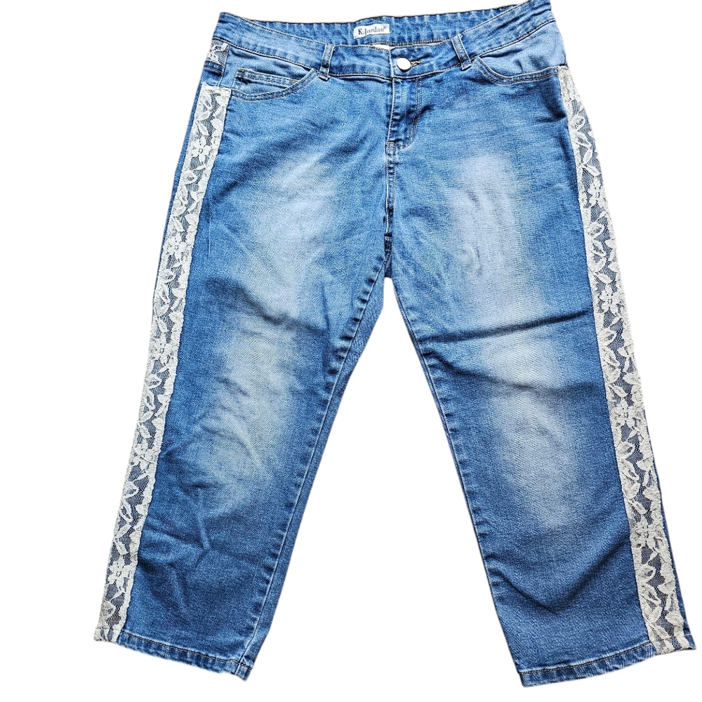 🔥 K. Jordan Denim Capris With Lace Trim Size 14